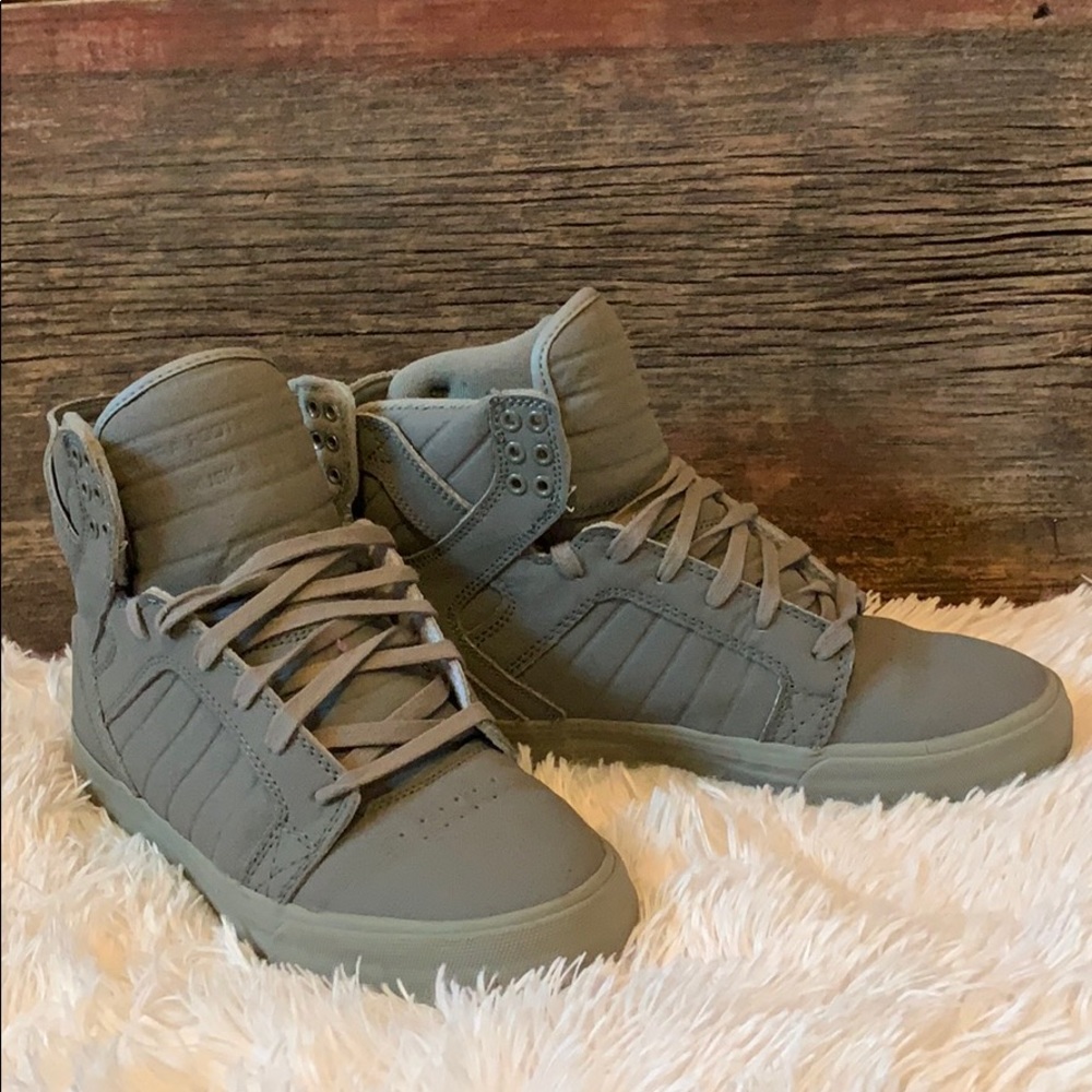 Supra Skytops size 7 grey